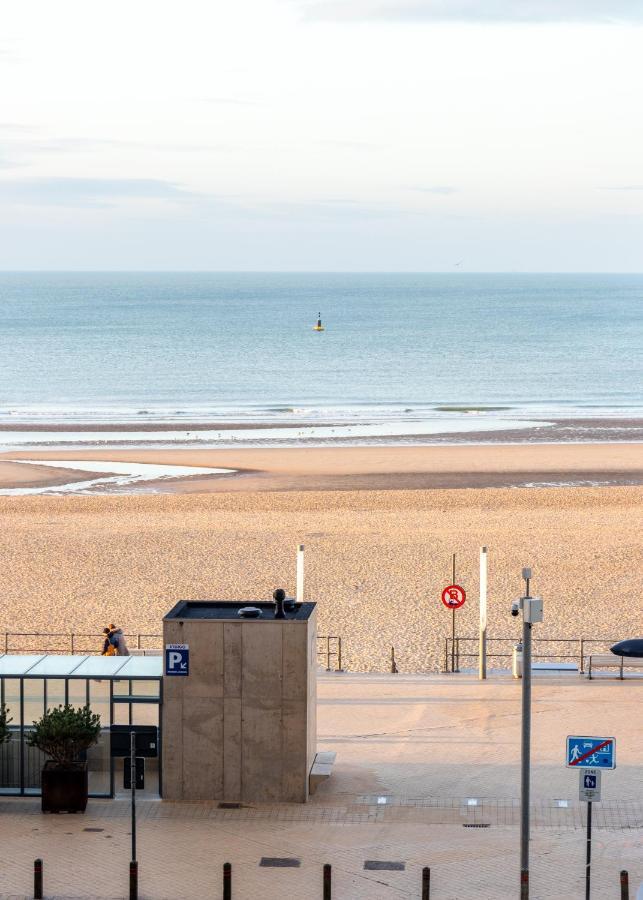 Design Appartement Empire Oostende Екстериор снимка